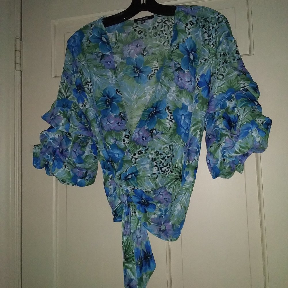 Ups and Downs Blue Floral Blouse with ruffle sleeves wrap tie back size Med